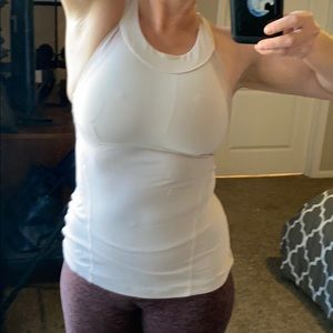 Lululemon tank